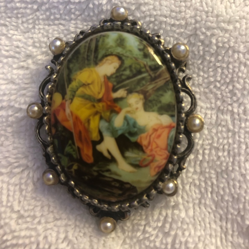 Vintage Brooch Pin